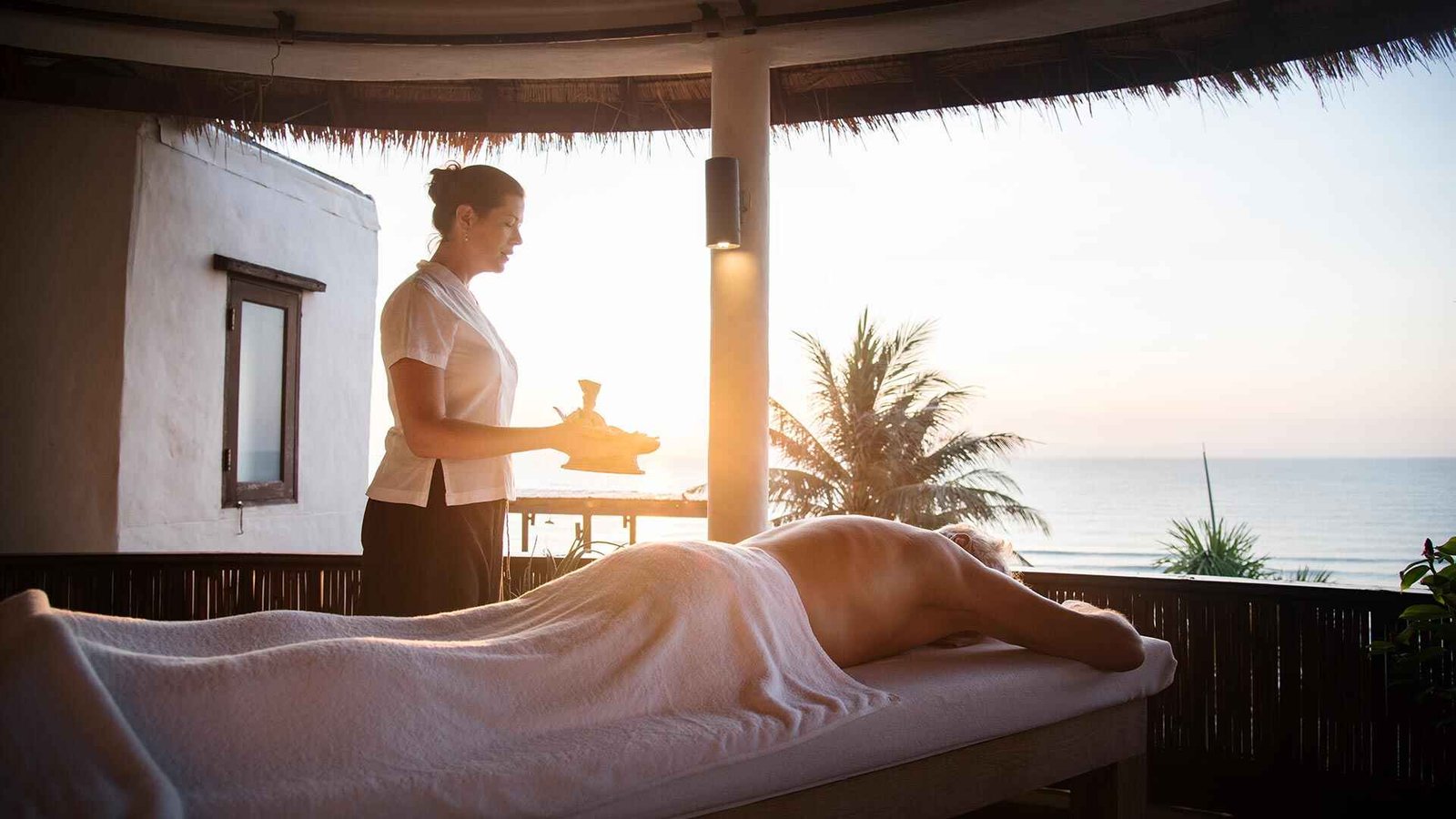 mobile-massage-dubai-1.jpg